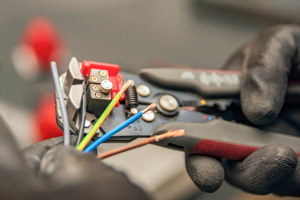 Best Industrial Electrical Services  in St Joseph, MO