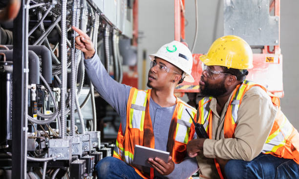 Best Best Electricians Near Me  in St Joseph, MO